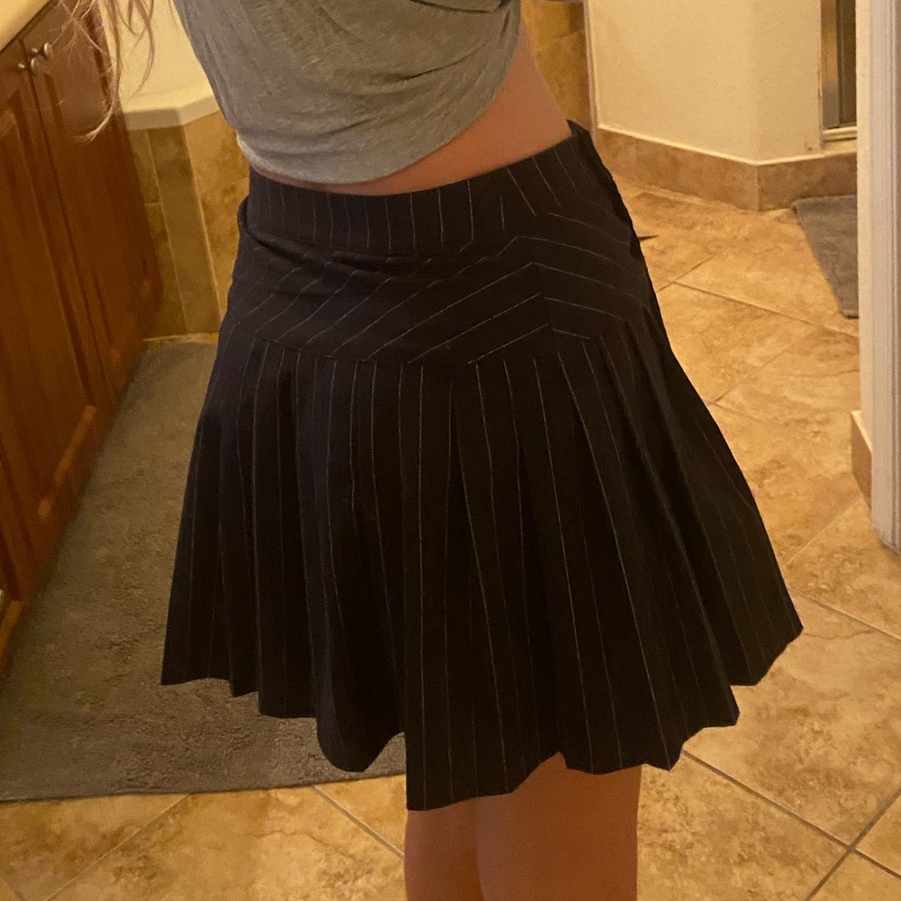 pleated striped skirt